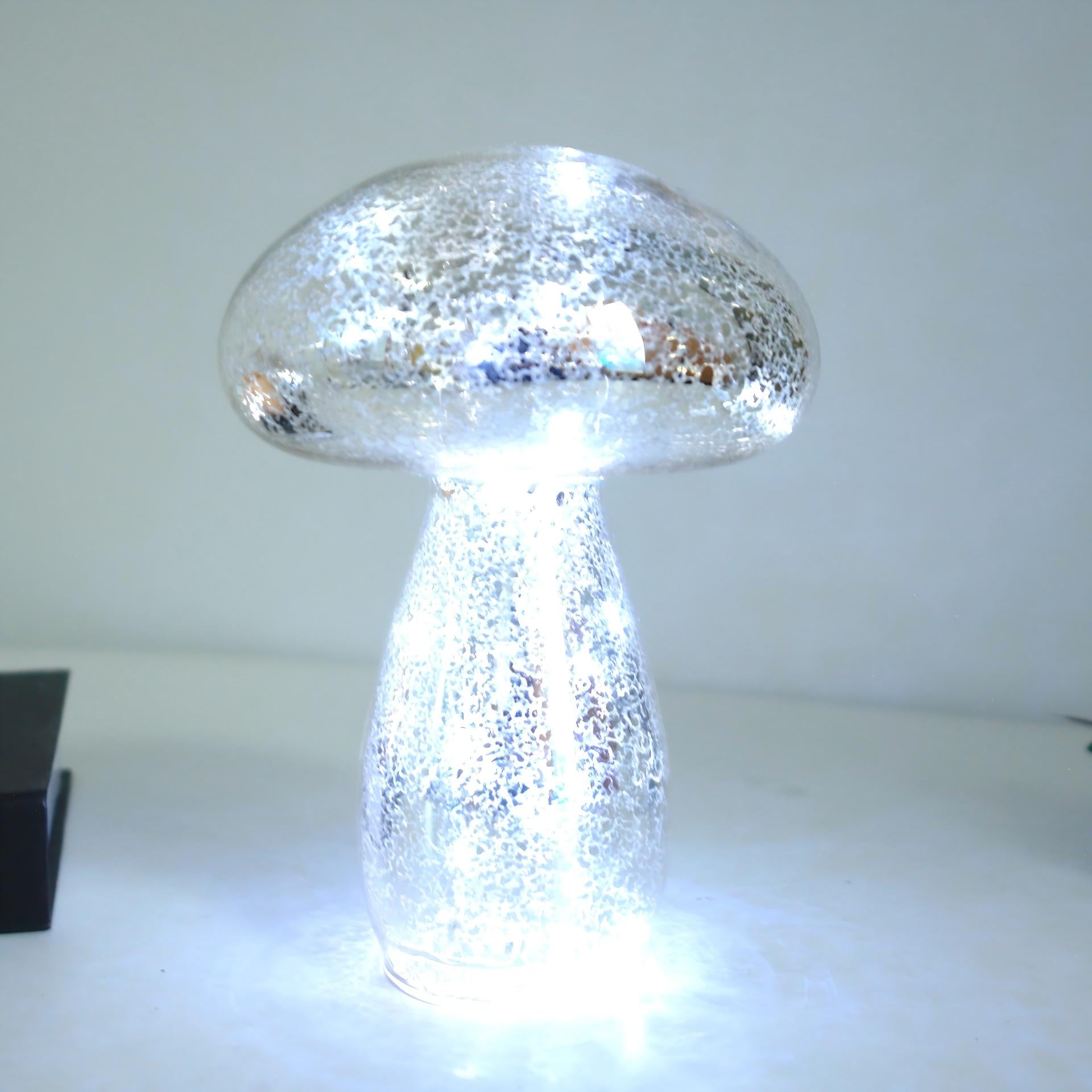 Mushroom-shaped table lamp
